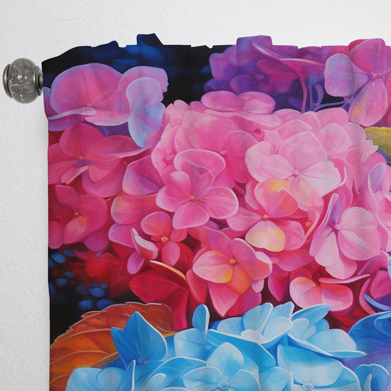 Essence rayonnante Gurjeet Blue Coral Hydrangea - Rideau traditionnel - Velours obscurcissant - 1 panneau, L 52 po x L 84 po