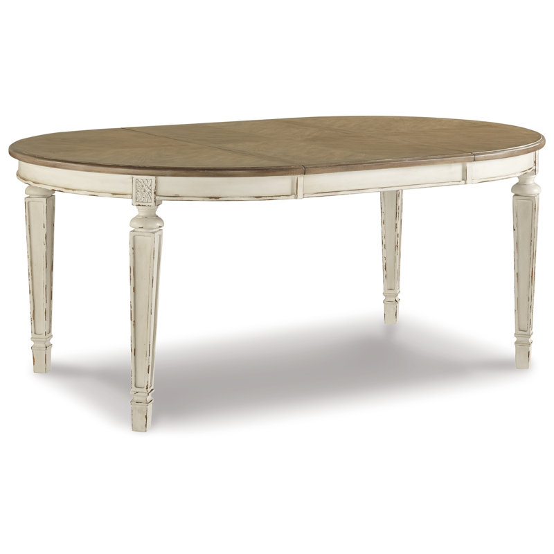 Table et chaises Realyn, 8