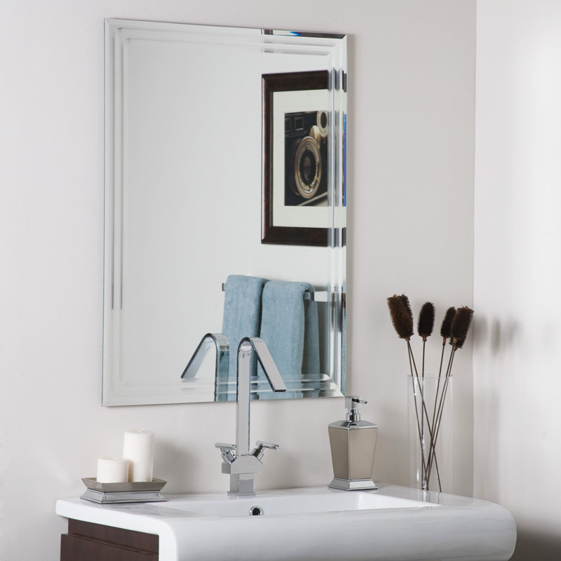 Miroir biseauté moderne et contemporain Humbert, H 31,5 po x l 23,6 po