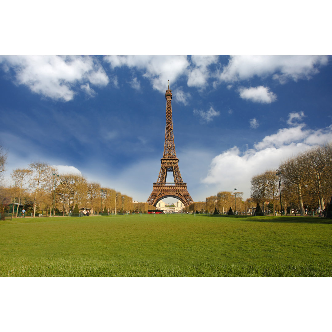 Eiffelturm in Paris von Extravagantni - Wrapped Canvas Photograph