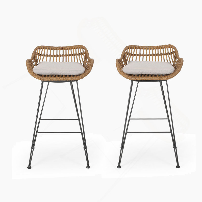 BARSTOOL