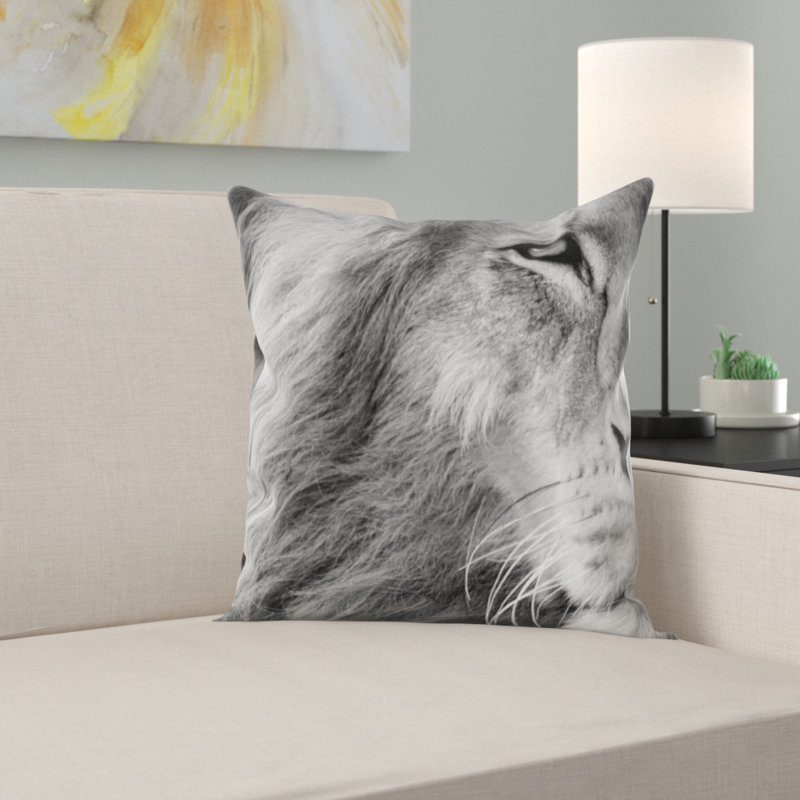 Coussin lion