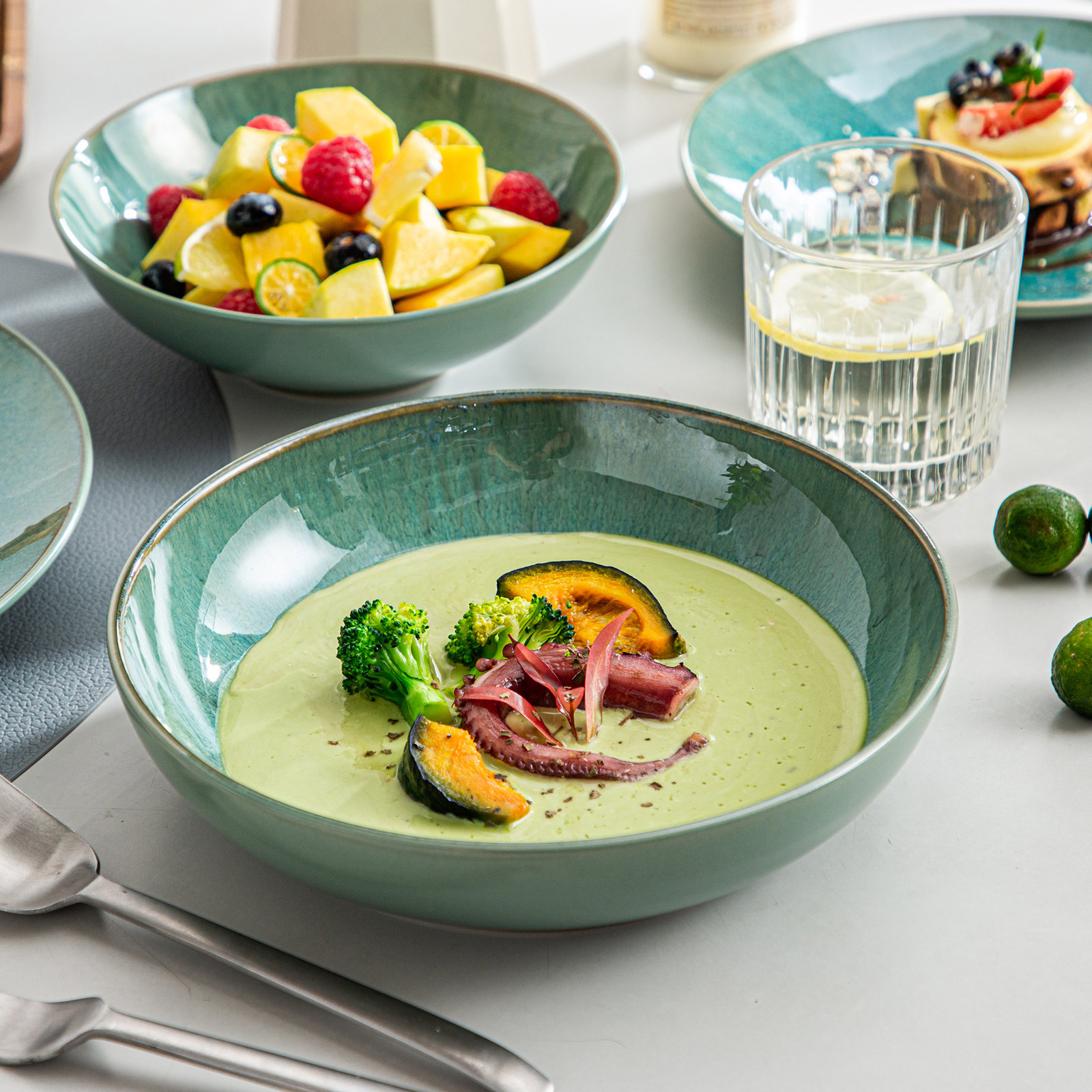 Karst Ceramic，Stoneware Dinnerware Set, Green