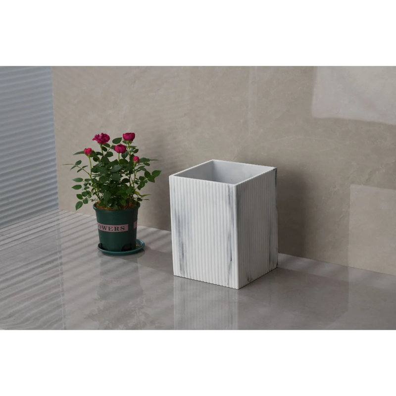 8pc Resin Bathroom Accessories Set