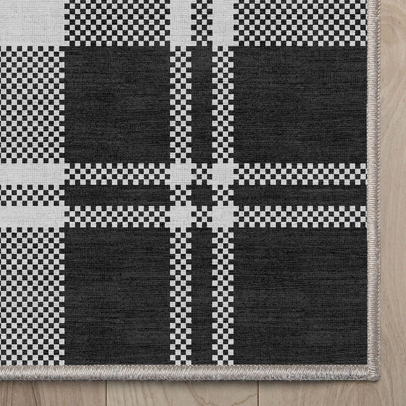 Kehr Plaid Farmhouse Geometric Black Flat-Weave Area Rug, Rectangle 7'7" x 9'10"