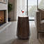 Table à martini transitionnelle avec plateau en pierre de quartz et base en tréteaux
