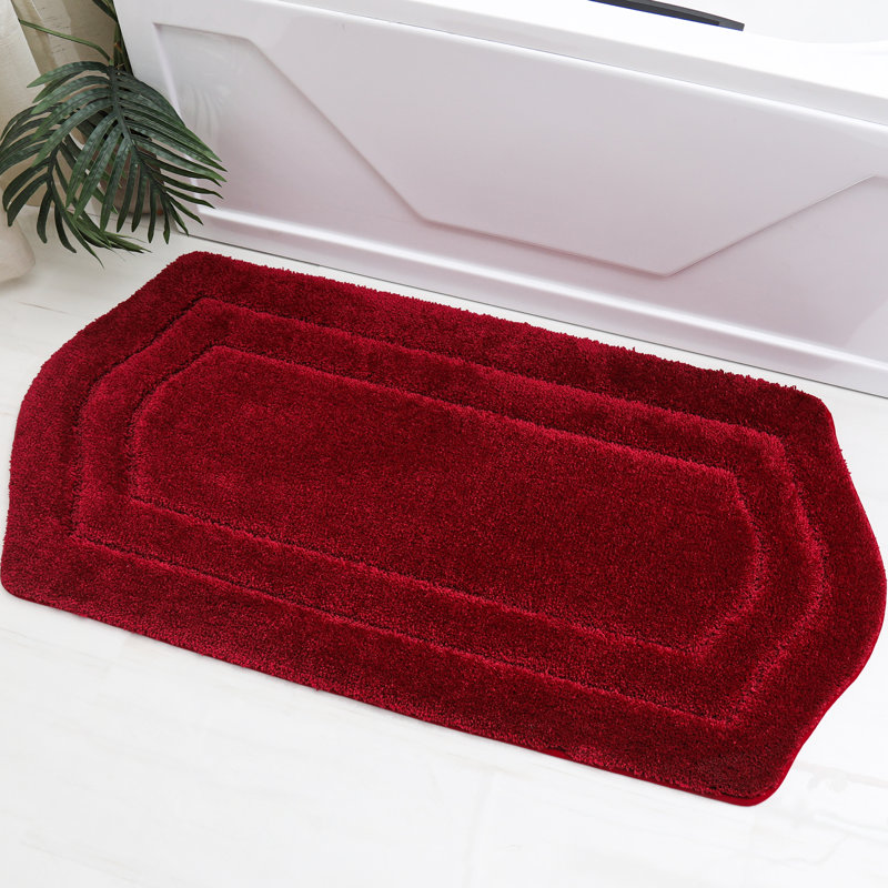 Tapis pour salle de bain Shilynn, Rouge, L 24 po x L 48 po