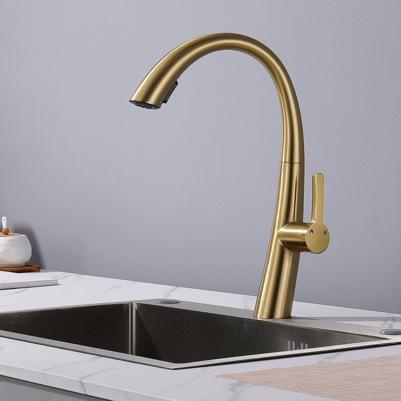 Single Handle Stainless Steel Pull Out Kitchen Faucet, Brushed Gold