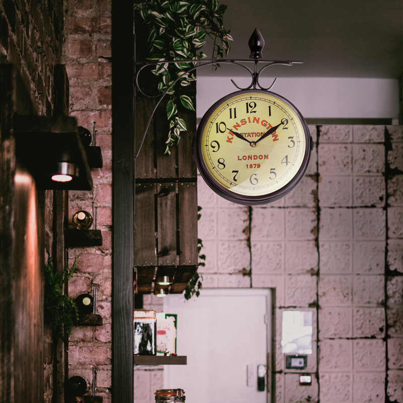 Horloge murale 14 po Daum