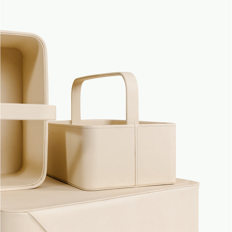 Caddy, Ivory