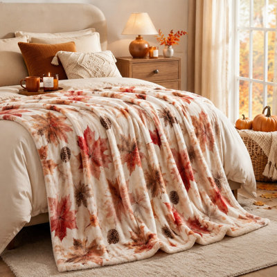 Fall Flannel Sherpa Throw Blanket with Autumn Leaf Pattern