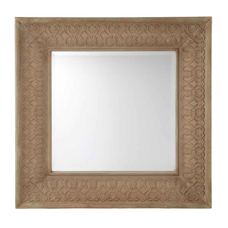 Miroir décoratif - Transformez votre espace avec charme. Le centre biseauté rehausse l'attrait visuel. Cadre traditionnel. Convient à toutes les pièces. Ton de bois naturel. . 30,92 po de profondeur x 2,52 po de largeur. 22,09 lb