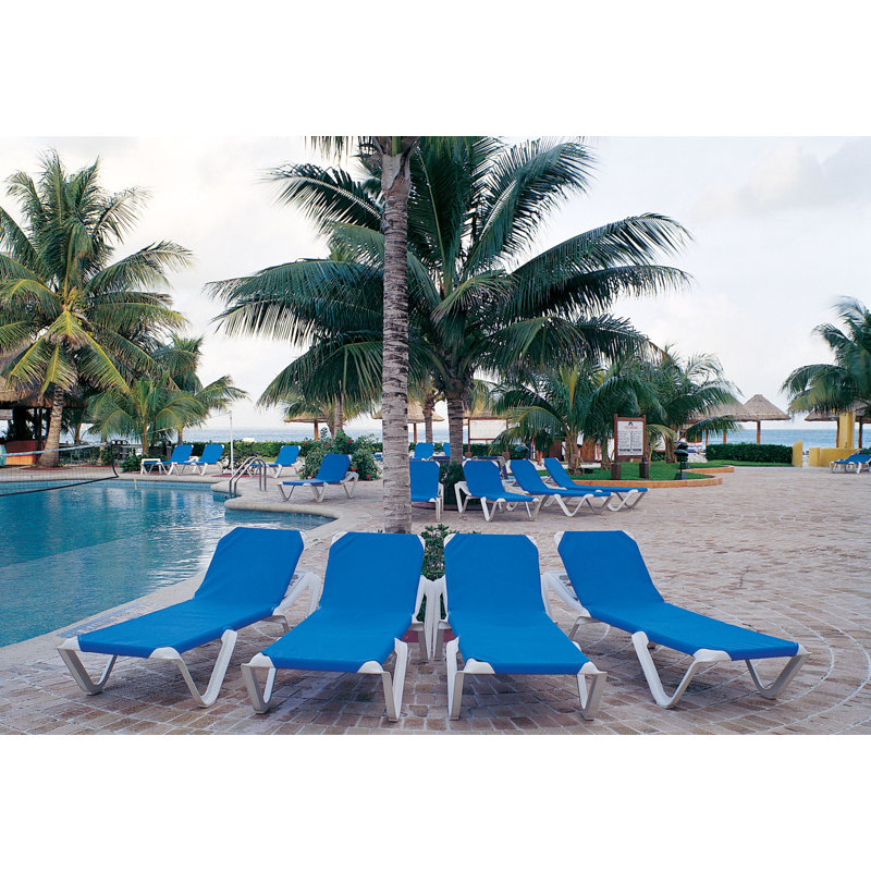 Grosfillex Nautical 78" Long Reclining Chaise, Blue