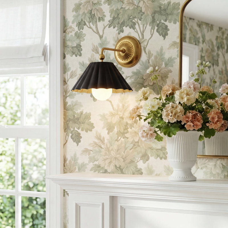 Granduca Steel Armed Sconce, Black/Gold Leaf