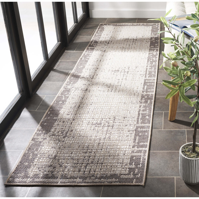 Sisal Performance 102 Area Rug In Beige / Natural, Runner 2'2" x 8'