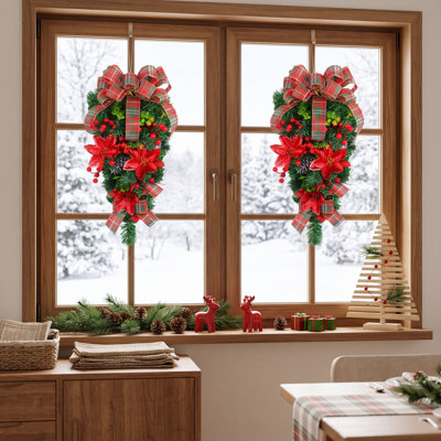 Ensemble de 2 guirlandes de Noël artificielles en forme de larme (50 cm), à suspendre au mur, avec noeud à carreaux, poinsettia rouge, baies et pomme de pin, pour décorer votre porte d'entrée pendant les fêtes.