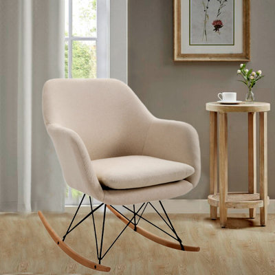 Chaise berçante rembourrée