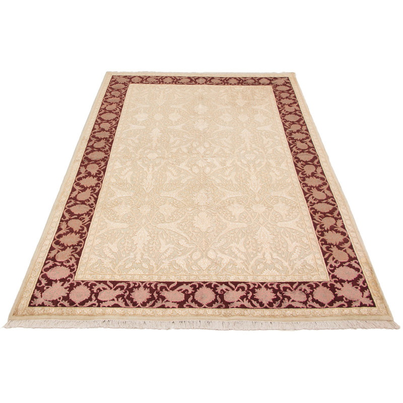 Tapis de la zone en laine beige/rouge 5 pi 9 po x 8 pi 8 po "one-of-kind" à la main noué la 1980 Harrir Select