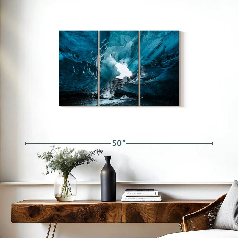 Grotte glaciaire Alvord Watnajokull, H 20 po x l 33 po