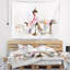 Tapisserie abstraite habillée de mannequin de table-28485766