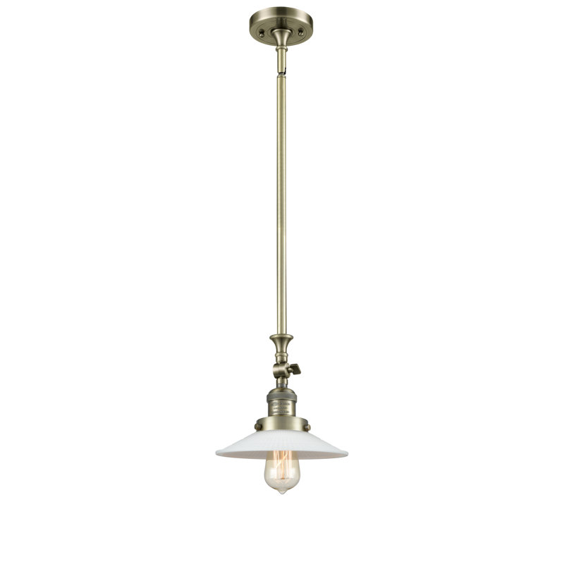 Luminaire suspendu conique à 1 lumière Miramontes, Matte White Halophane, Laiton antique