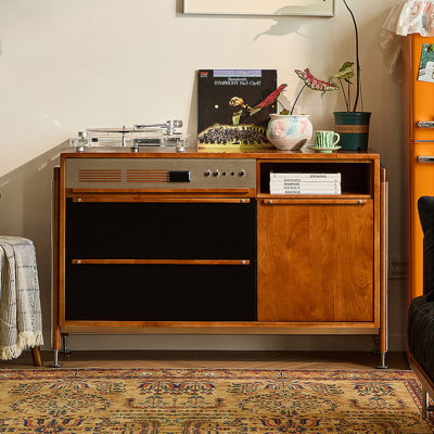 Armoire d'appoint minimaliste de style Renaissance