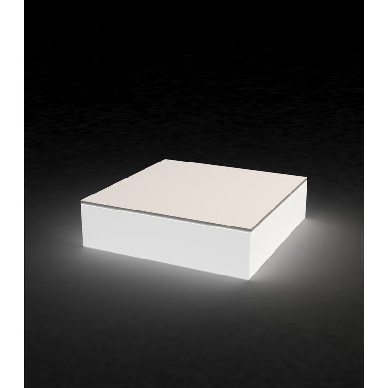 Table basse en plastique Jut, l 31,5 po x L 31,5 po x H 12,5 po