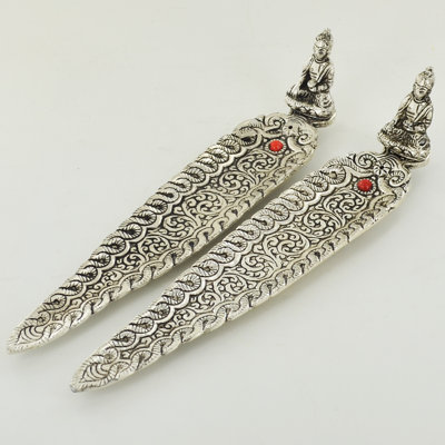 Karnes Religious & Spiritual Figurines & Sculptures