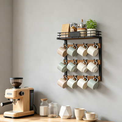 Support mural pour porte-gobelet à café, organisateur de porte-gobelet en métal avec 12 crochets mobiles en plastique, étagère en bois rustique pour rangement de bar à café