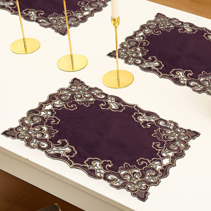 Onetha Elegant Table Runner and Placemats of Granada Collection for Stylish and Luxurious Christmas Decor, Plum/Gold