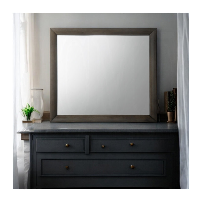 Miroir Ireland, Gris