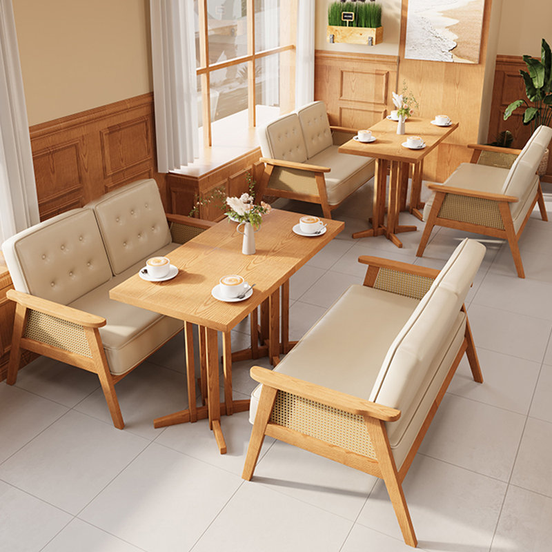 Banc de dessert décontracté et confortable