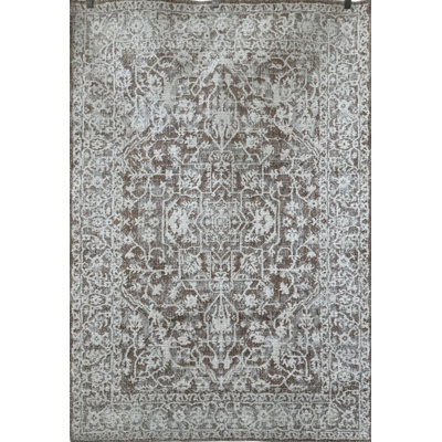 Neutral Harmony Traditional Rug