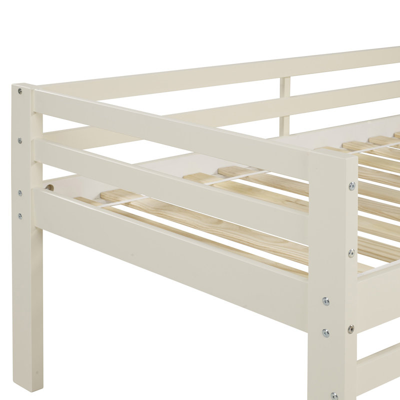 Lit mezzanine en bois massif Fergerson par Viv + Rae™, Blanc