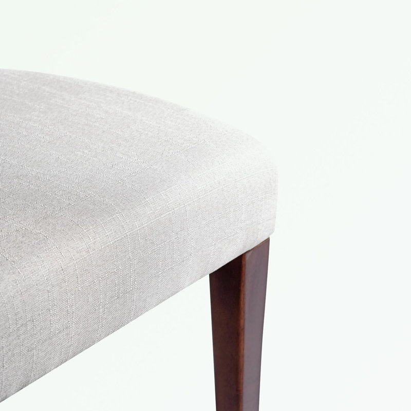 Ensemble de 2 chaises d'appoint rembourrées avec pieds robustes et lignes courbes