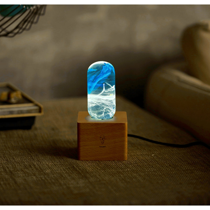 Lampe de table en bois 6,3 po