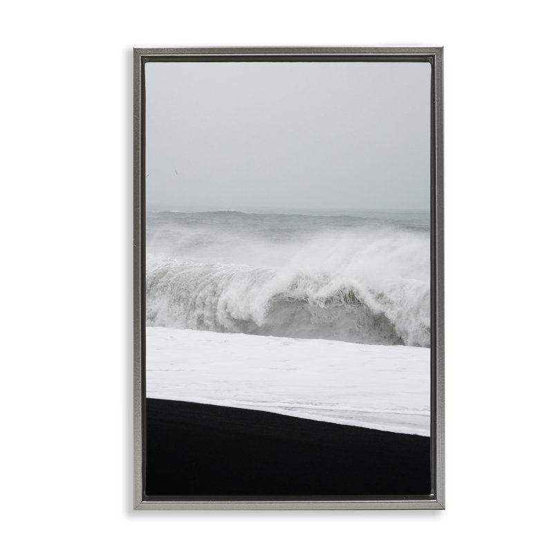 Cadre flottant Beach Foam Crashing, design par Jade Sharp Photo, Cadre flottant gris lustré, H 31 po x l 21 po