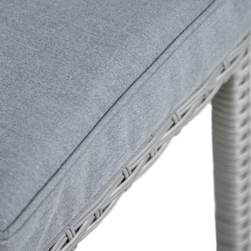 Chaise de bar avec coussin