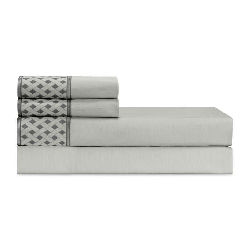 Ara Sateen Sheet Set, California King Sheet Set with 2 Pillowcases, Silver Geometric