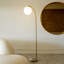 Lampe sur pied arquée moderne à DEL 70 po avec abat-jour en verre givré Luna Drop