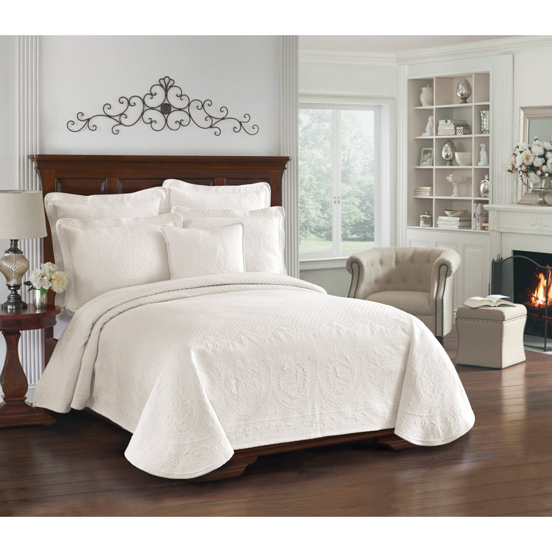 Historic Charleston King Charles Lightweight Cotton Matelasse Quilted Coverlet, King, Ivory, King, Ivory