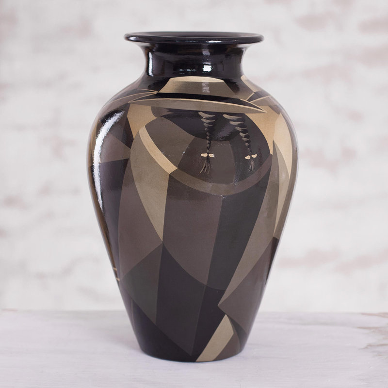 Becca Handmade Ceramic Table Vase