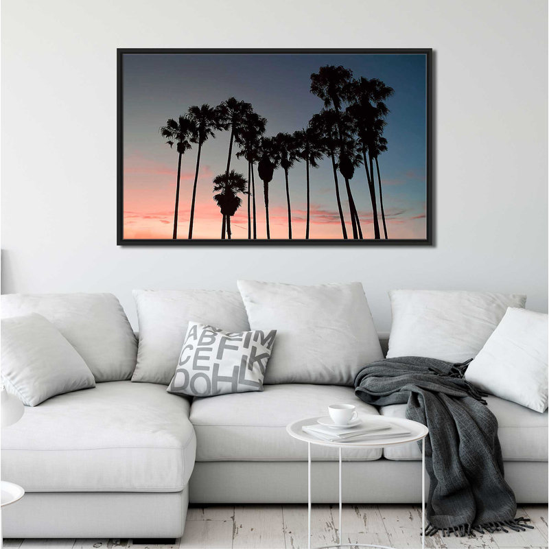 Venice Beach par Natalie Carpentieri - photographie, Cadre flottant noir, H 27,5 po x l 43,5 po x P 2 po