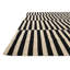 Tapis noir et blanc 8x11