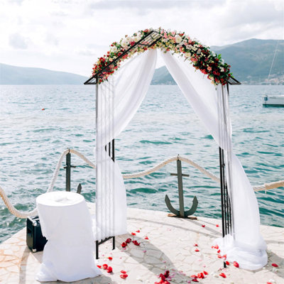 140cm W x 40cm D Metal Arbour in Black