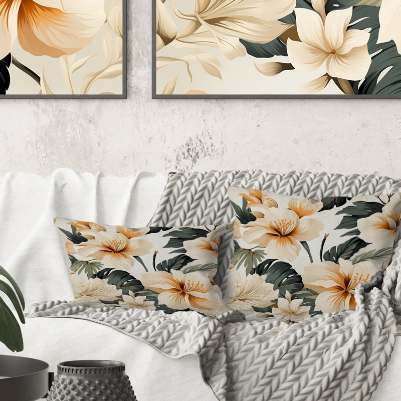 Oreiller floral en polyester Tranquil Retreat
