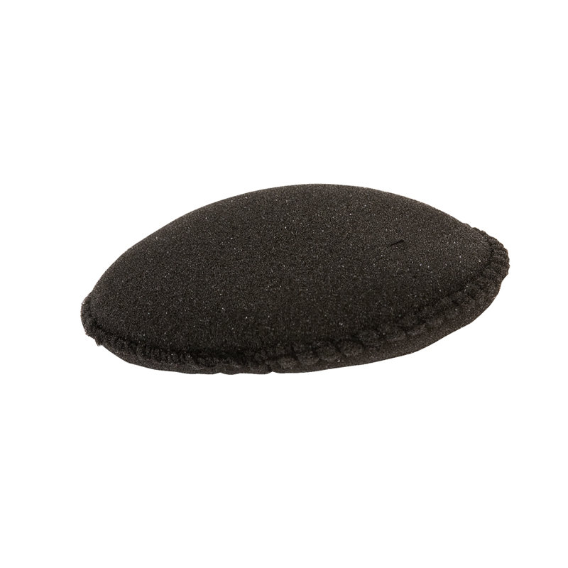 Embout de protection pour porte-casquette et porte-chapeau en forme de grille à treillis lambri