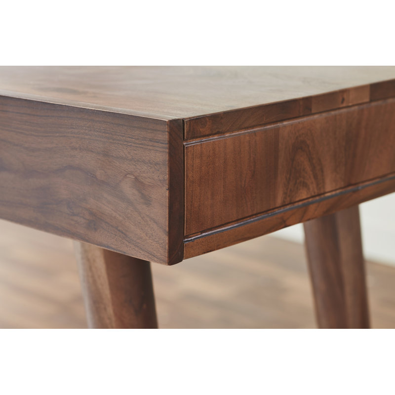 Bureau Chicago, Noyer