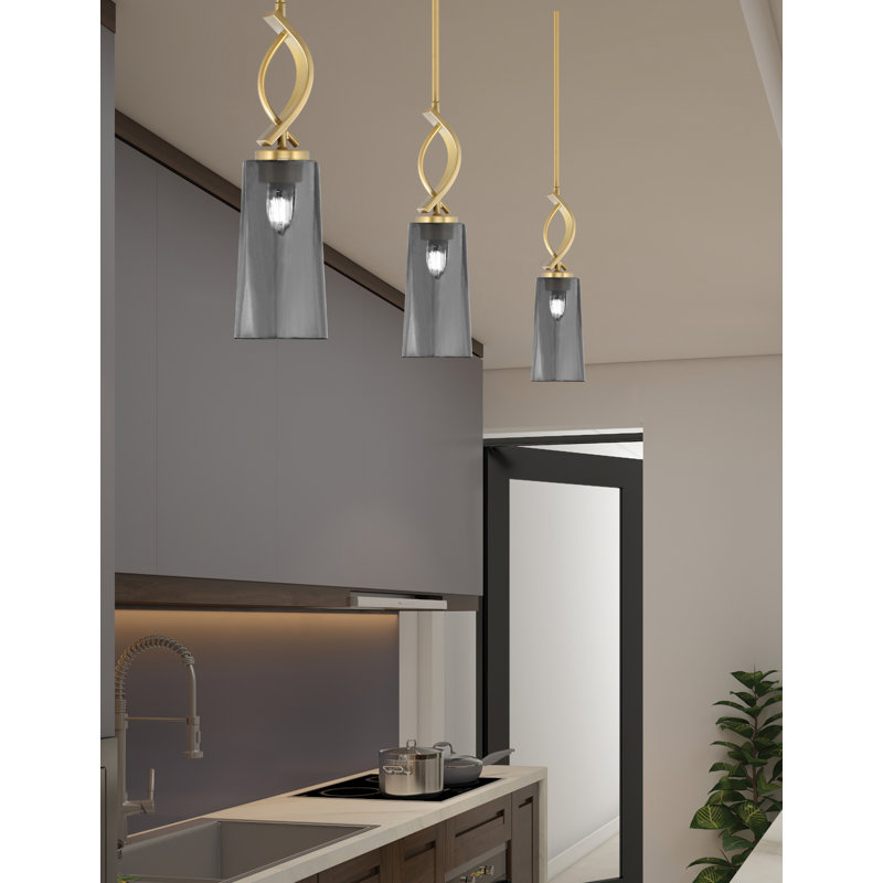 Mini suspension Waldes Stem Hung présentée en finition laiton New Age avec verre fumé bullé de 12,7 cm de largeur x 25,4 cm de hauteur