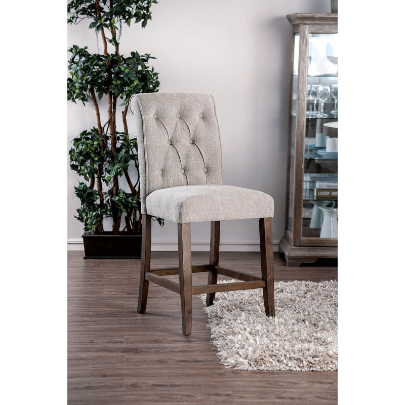 Chaise d'appoint rembourrée en bois massif et capitonnée Jovens